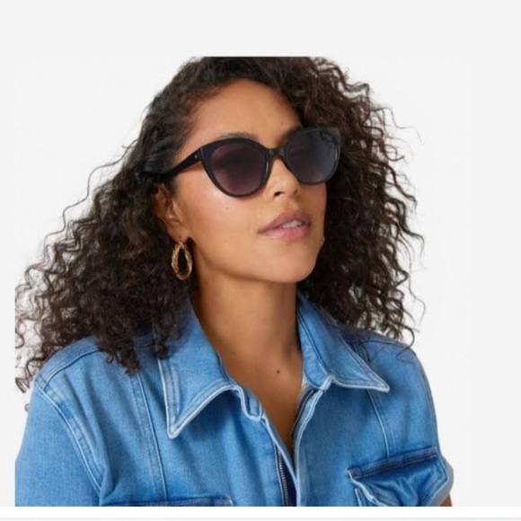 kate spade Accessories - kate spade samantha sunglasses
